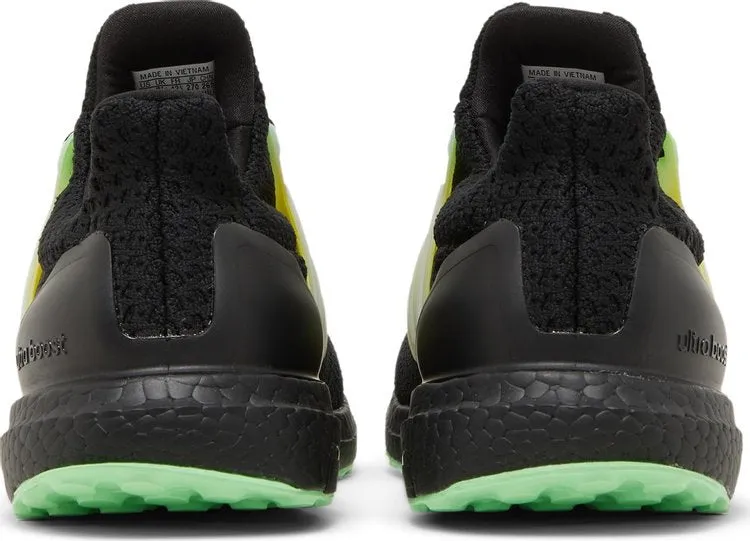 Adidas UltraBoost 5.0 DNA sneakers, black/green