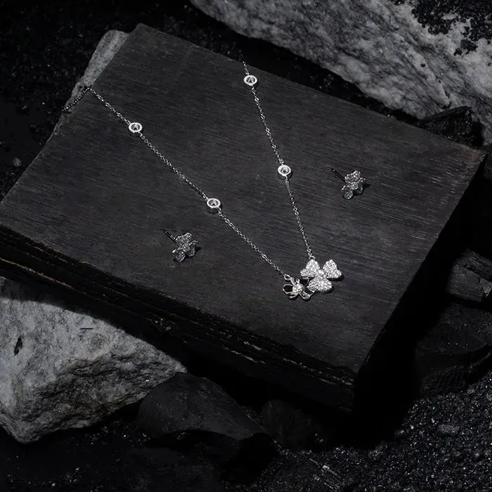 Dainty Flower Pendant Chain Set
