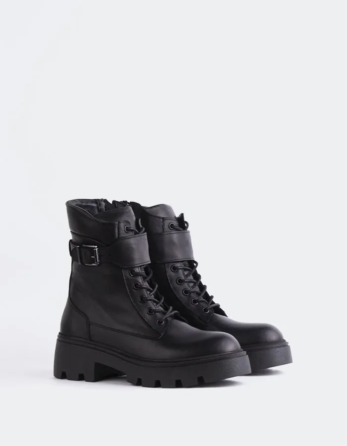 Flensburg Black Leather