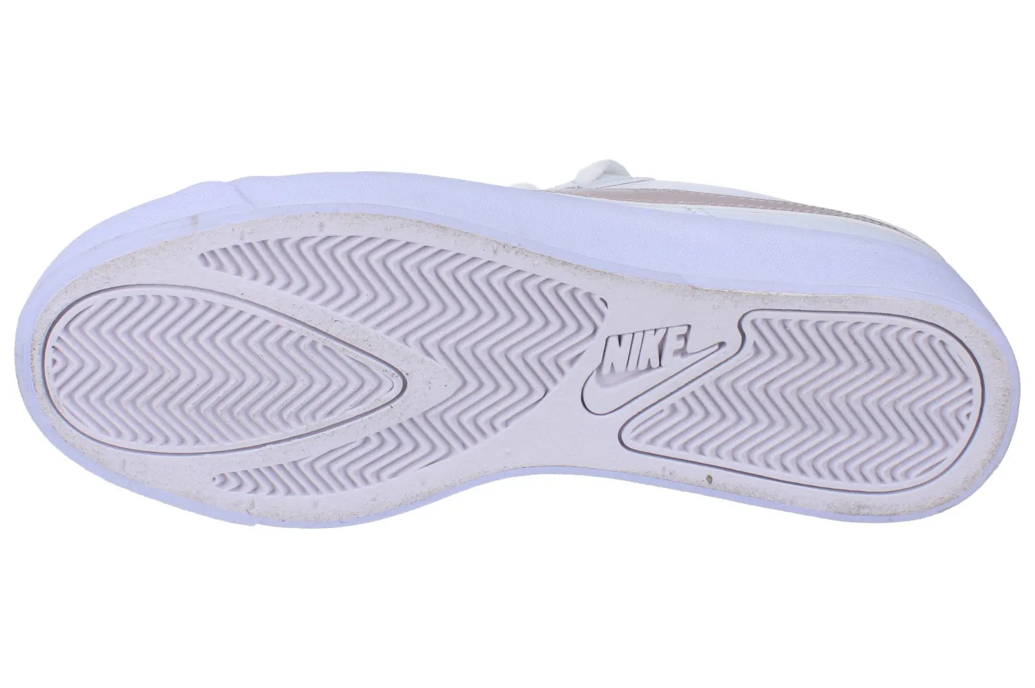 Nike Womens Court Royale Ac Trainers Ao2810 103