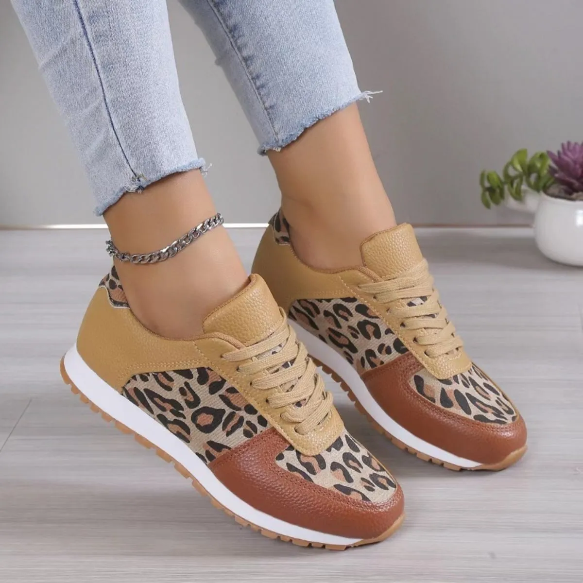 Women's Animal Print Lace Sneakers
