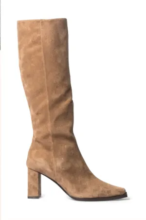 Zoe Kratzmann Regain Boot